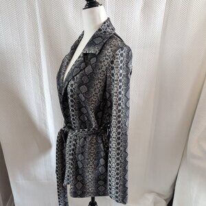 H&M Snakeprint Jacket with Tie Belt Pockets Grey Blazer Size Small Animal print